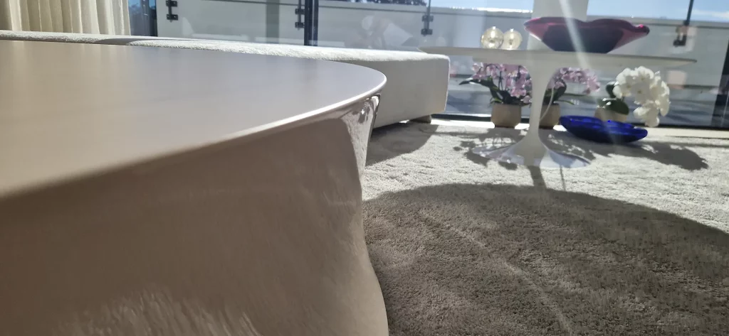 Porte-salle-de-bain-amenagement-salon-table-basse-No_Limit-Creations_Bois-02 Table basse - No Limit Création bois