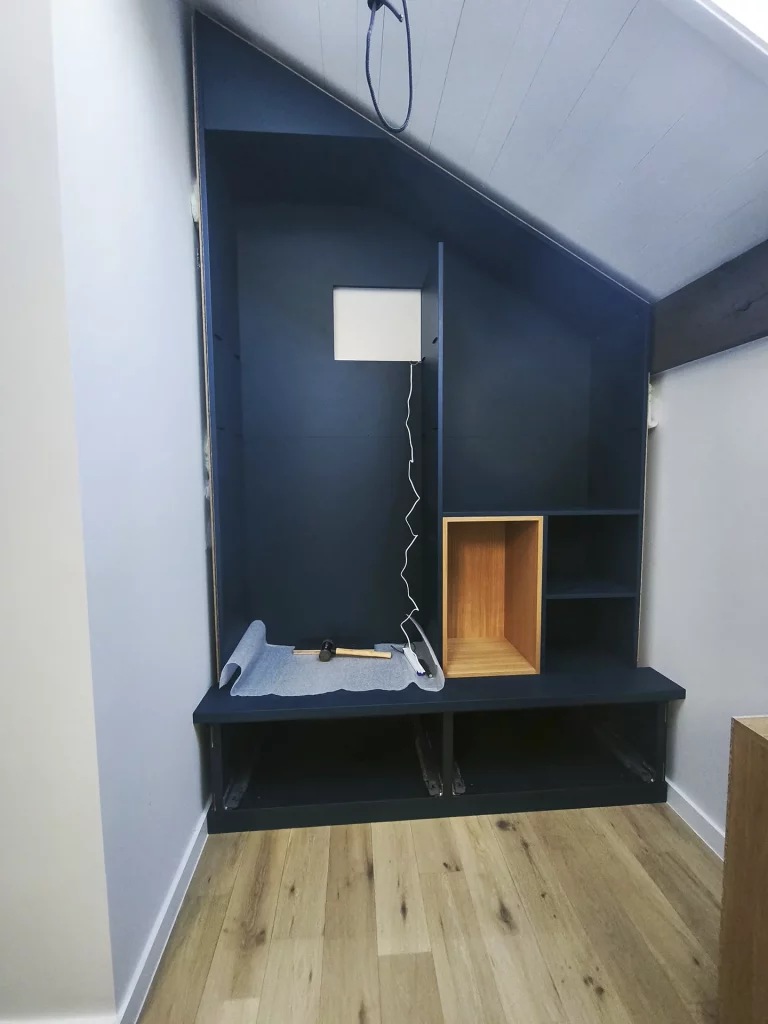 Roday-hall-d-entree-armoire-bibliotheque-Nolimit-creation-bois-05 Aménagement Hall d'entrée, armoire et bibliothèque - No Limit Creation Bois