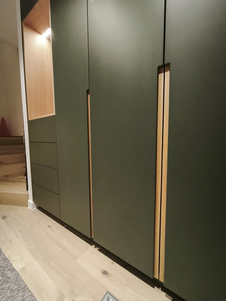 Roday-hall-d-entree-armoire-bibliotheque-Nolimit-creation-bois-09 Aménagement Hall d'entrée, armoire et bibliothèque - No Limit Creation Bois